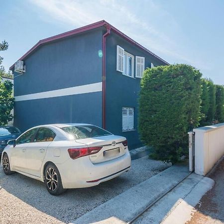 Family Patio Virアパートメント エクステリア 写真